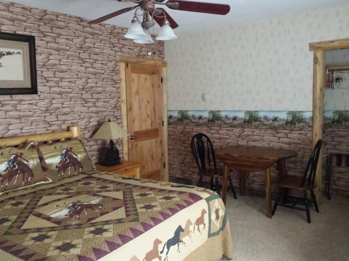 Sunlit Oasis Bed and Breakfast Notom Esterno foto
